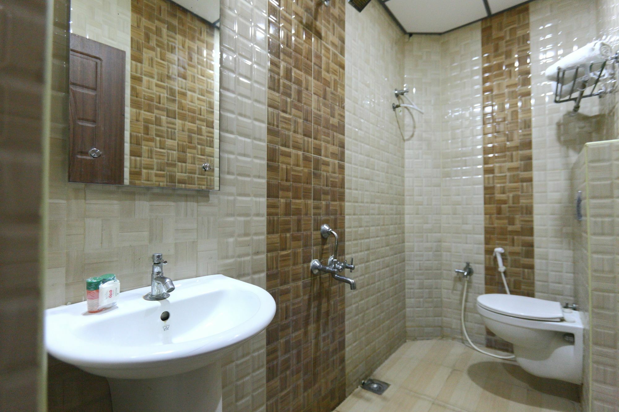 Hotel O Raaj Residency Chennai Exterior foto
